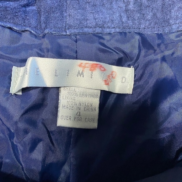 VTG 100% Leather(Suede) Navy Winter Shorts, size 4 - Picture 7 of 7